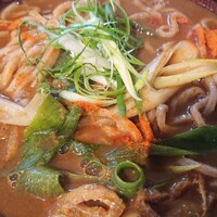 自家製粉石臼挽きうどん 青空blue 本店 - 