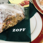 バックシュトゥーベ ツオップ - 