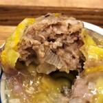 自然派中華 クイジン - 神戸ポークの焼売 断面