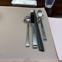 厳選洋食さくらい - お箸もあるのが助かります