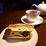 Rue Favart - 抹茶のエクレア