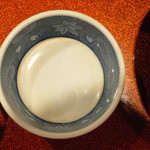 いけす料理 魚伊智 - 醤油皿。