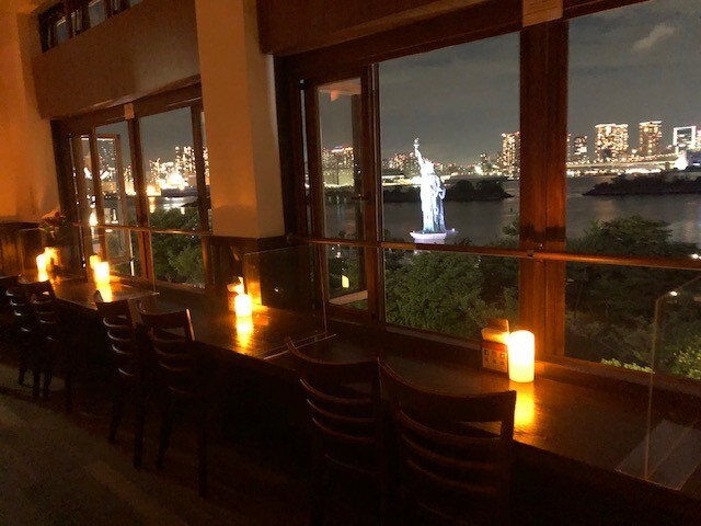 クアアイナ アクアシティお台場店 Kua Aina 台場 ハンバーガー ネット予約可 食べログ