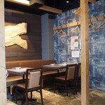 魚屋ひでぞう - 店内（テーブル席）