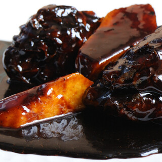 We offer the extremely popular black vinegar subbuta and authentic Chinese food with a choice of spiciness◎