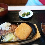 Moura Shokudou - 和風ハンバーグ定食ビッグサイズ980円