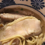 麺屋 號tetu - 鶏ムネ叉焼