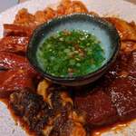 焼肉 六甲園 - 名物ホルモンMIX(青唐酢ダレ付き)