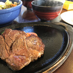 田中屋レストラン - 肉アップ