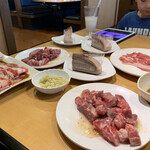 Yakiniku Kingu - 厚切りカルビ他 2020/11/15