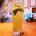 日本酒エビス - ドリンク写真:香ばし茶ハイ