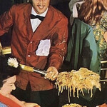 141068240 - ビートルズの「マジカルミステリーツアー」でジョンが配膳するスパゲッティとそっくりです（笑）