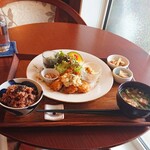 カフェスタジオ 言の波 - 