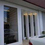 パティスリー リエルグ - 左サイドからの外観