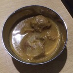 インド・ネパール料理 ライノ - チキンカレー。クリーミー系