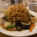 南海飯店 - かたい焼ソバの麺