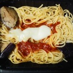 セブンイレブン - なすとトマトのチーズパスタ321円レンチン後