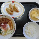 餃子の王将 - 汁なし担々麺フェアセットB