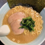 横濱家系ラーメン うめ鬼 - 