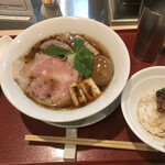 燃えよ麺助 - 