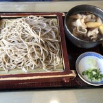 峠の元六 日高 - 肉たっぷりの肉汁