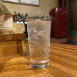 酒房 でん - 芋焼酎(ソーダ割)