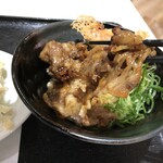 肉のヤマ牛 - 料理