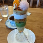 クリクリ - お芋とリンゴ・栗のパフェ¥1000
      ~2020,11,23