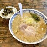 ハッスルラーメン ホンマ - ハッスルラーメン＋高菜ランチ（870円）