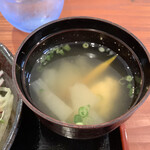 森のハンバーグ工房 ゆみさんち - 【日替りランチ 600円(税込)】汁物