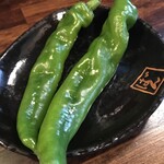 Charcoal-grilled Manganji peppers