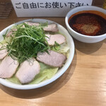 広島つけ麺かず - チャーシュー増量の10辛