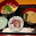 Shouya - 【2020.11.20(金)】海鮮丼(並盛)500円