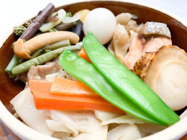 絹の里 - 松川（食堂）の写真