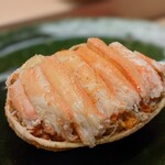 鮨みやもと - 香箱かに　　この時期にしか食べられない香箱かに。脚身の下は内子、外子、腹身が混ぜられています。激ウマです