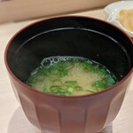 鮨みやもと - お椀　味噌汁