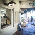 ZHYVAGO COFFEE WORKS OKINAWA - 外観