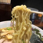 置賜屋 - ちぢれ麺！