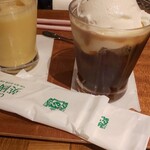 CAFE 英國屋 - コーヒーフロートとミックスジュース