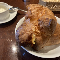 トラットリア グランボッカ - ポップオーバー