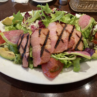 トラットリア グランボッカ - ベーコングリルサラダ