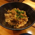 日本酒・おでん  ト18食堂 - 〆のガーリック炒飯