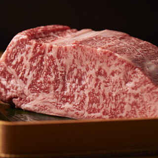 村上牛すき焼きコース 旬のお造り 佐渡牛のすき焼き のど黒塩焼等7品8 000円 新潟古町 而今 新潟 割烹 小料理 食べログ
