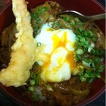 きまい - 2012.7.30　カレー丼にえび天、温泉玉子のせ