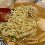 麺道 万里一喰 - 中太麺ストレート