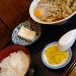 Kinugasa - うどん定食670円