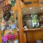 Kenny's House cafe - 