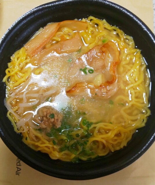 北海道の麺屋彩未による監修 味噌ラーメン By Zocch ローソン 高崎上大類町店 Lawson 高崎問屋町 その他 食べログ