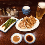 ミスター・ギョーザ - やっぱり餃子にはビール♪