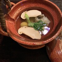 花山椒 - 鱧と松茸の土瓶蒸し